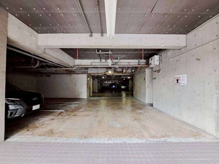 その他 駐車スペースが嬉しいですね。※空き状況は都度ご確認下さい。