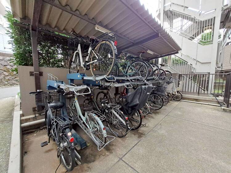 その他 駐輪場も綺麗に整頓されています。※空き状況は都度ご確認下さい。