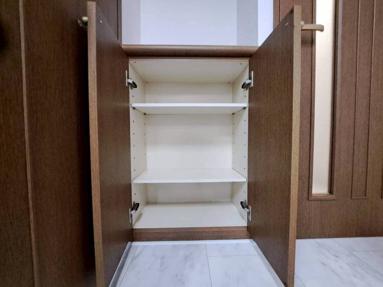その他 収納スペースが付いていて、お部屋を広く使っていただけます。