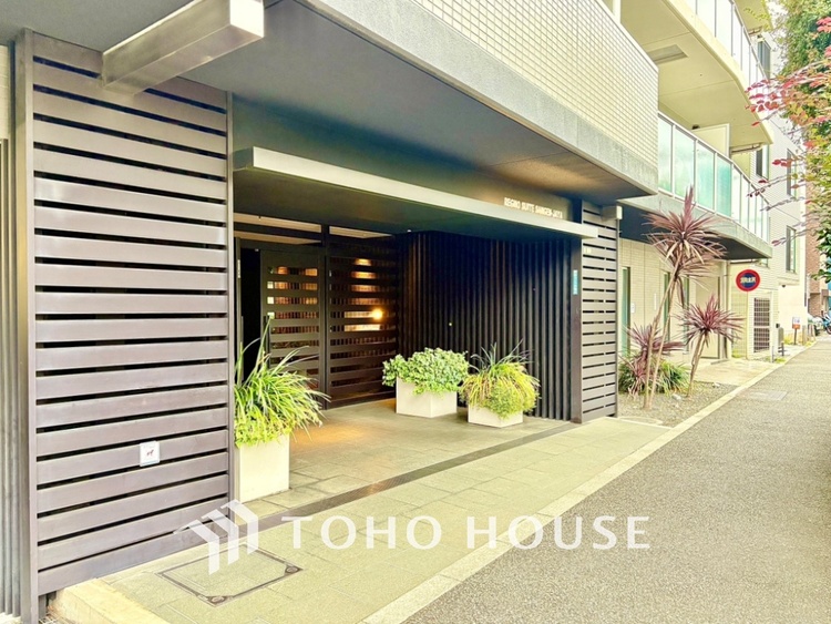 外観 愛しさと、切なさと、心強さと。いつもそばで共感してくれる、恋人のような存在。そんな部屋で生きて行きたい。