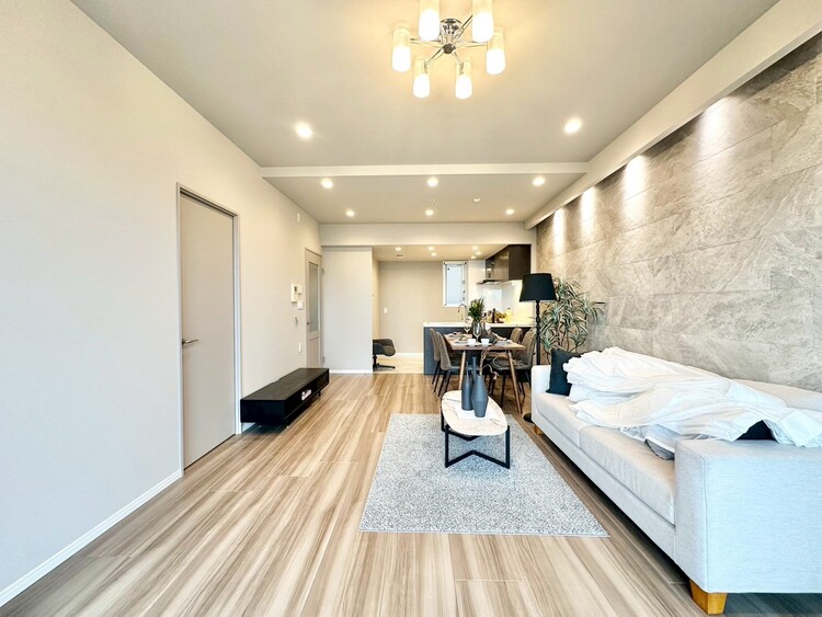 居間 充実した生活は伸びやかな居室空間から始まります。