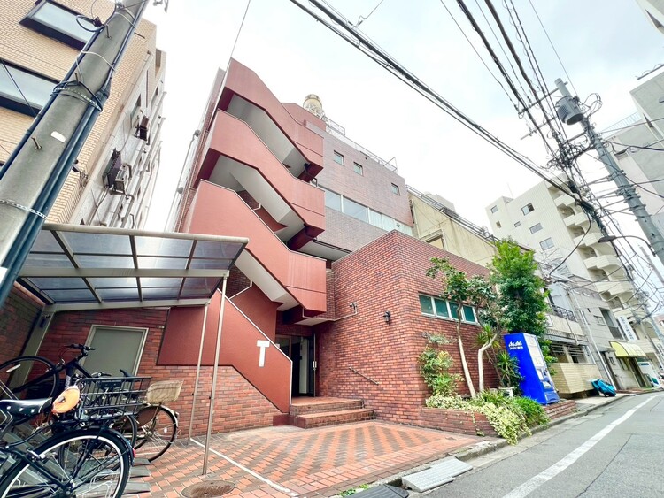 その他 飽きのこないシンプルモダンな外観です。