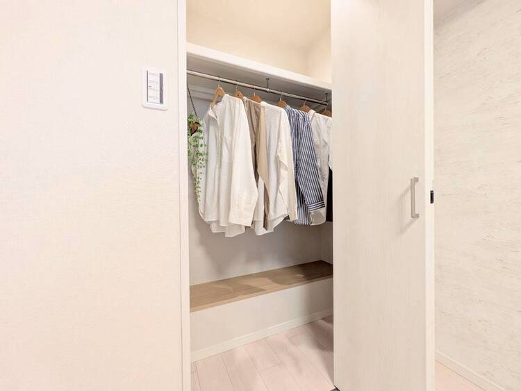 その他 収納スペースが付いていて、お部屋を広く使っていただけます。