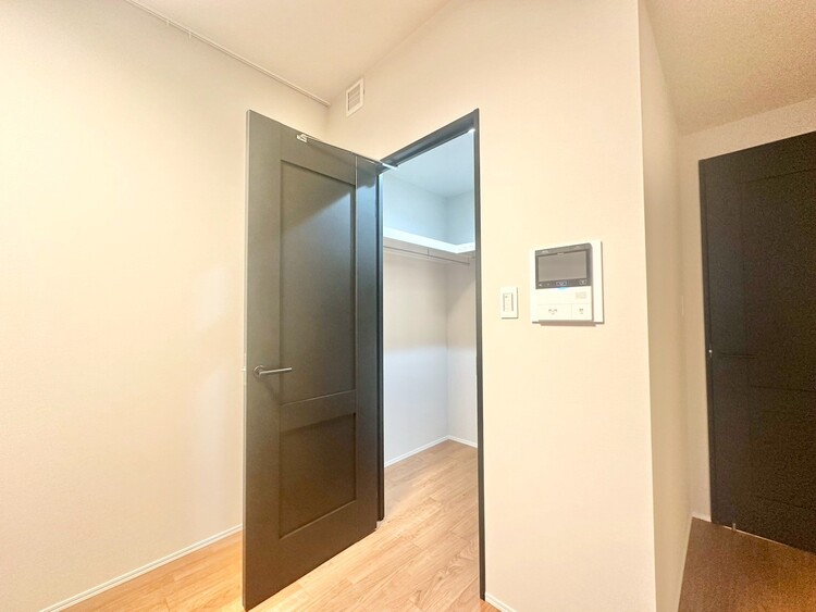 収納 収納スペースが付いていて、お部屋を広く使っていただけます。