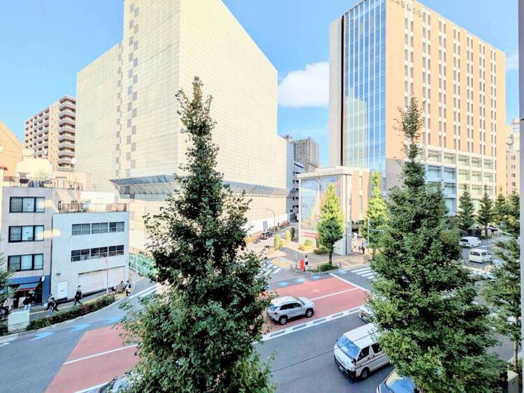 その他 眺望や窓からの景色が良いと、家で過ごす時間も快適です。