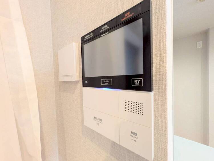 その他 誰が来てもわかる様にモニター付きインターホンを設置。