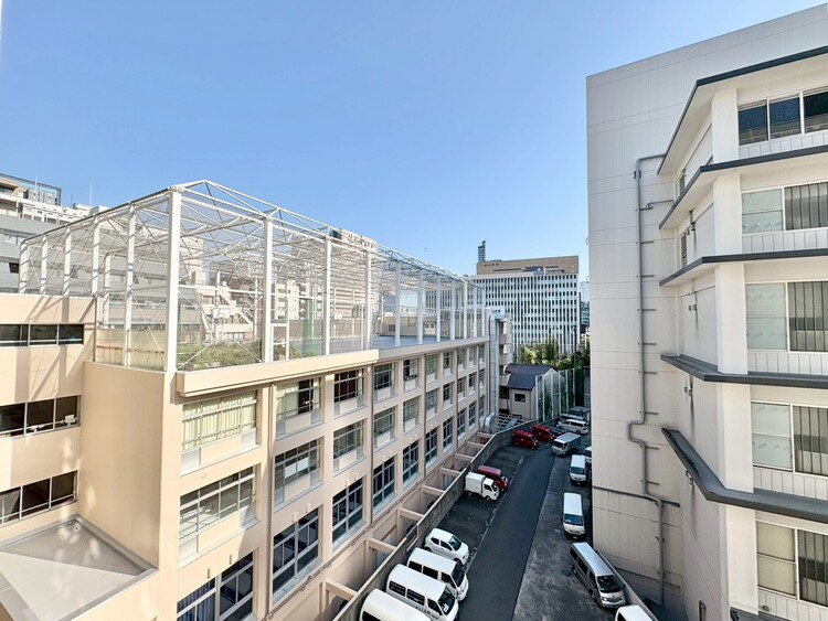 その他 眺望や窓からの景色が良いと、家で過ごす時間も快適です。