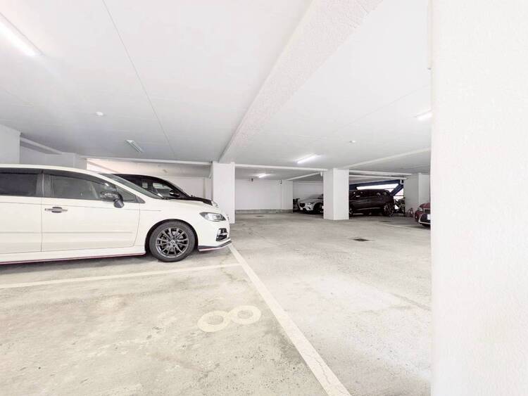 その他 駐車スペースが嬉しいですね。※空き状況は都度ご確認下さい。