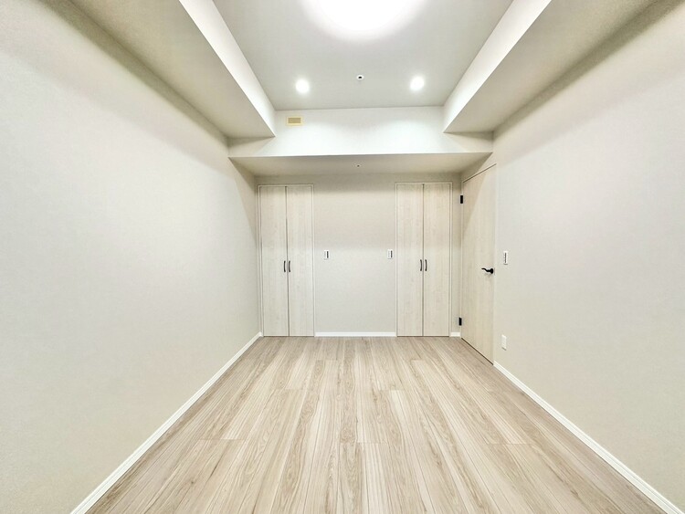 その他 清かで艶やかな時間をもたらしてくれる室内です。