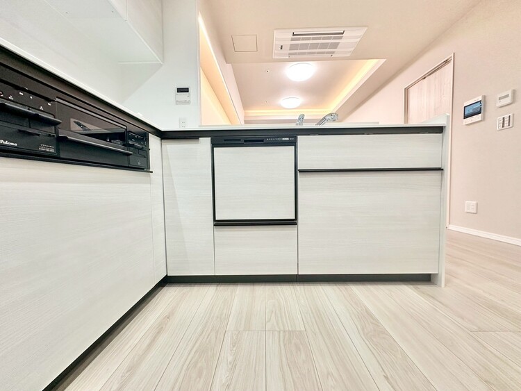 その他 開放感のあるキッチンスペース。調理をしながら、会話も弾みそうですね。