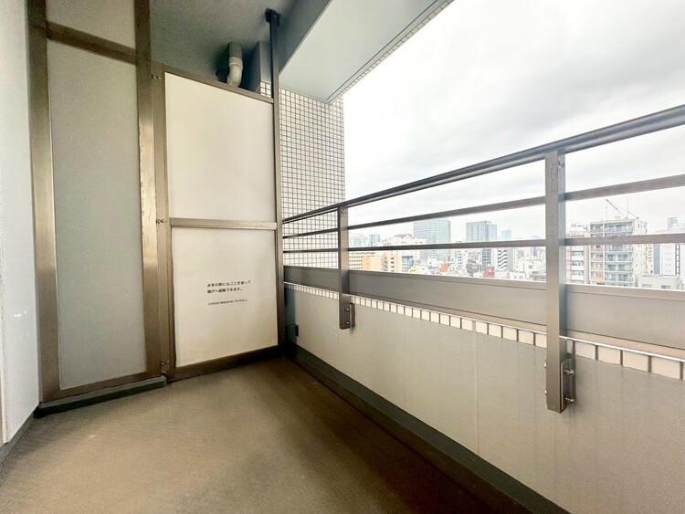 その他 朝の澄んだ空気や、夕方に吹く清々しい風を感じられるバルコニー。