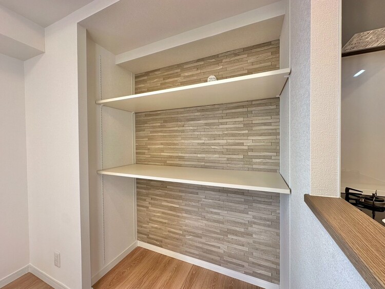 その他 家電やスーツケース、ストック品など何でも片付く嬉しい空間です。