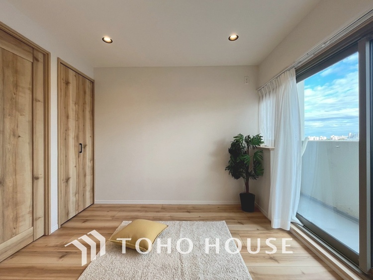 内装 【PRIVATE ROOM】◆快適◆な暮らしに不可欠な収納スペース。快適さとともに思い出も詰まっていく。