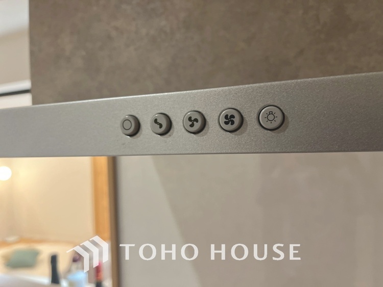 その他 【KITCHEN】◆開放的◆後片付けが楽なシステムキッチン。収納スペースの充実！