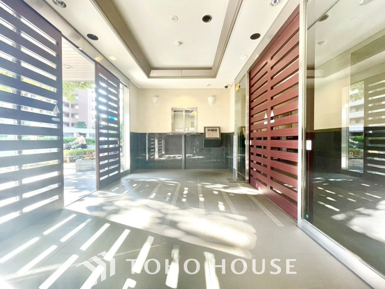 その他 【ENTRANCE】◆安心◆して歩ける。安心して家族の帰りを待てる。そんな安心を感じさせる住環境。