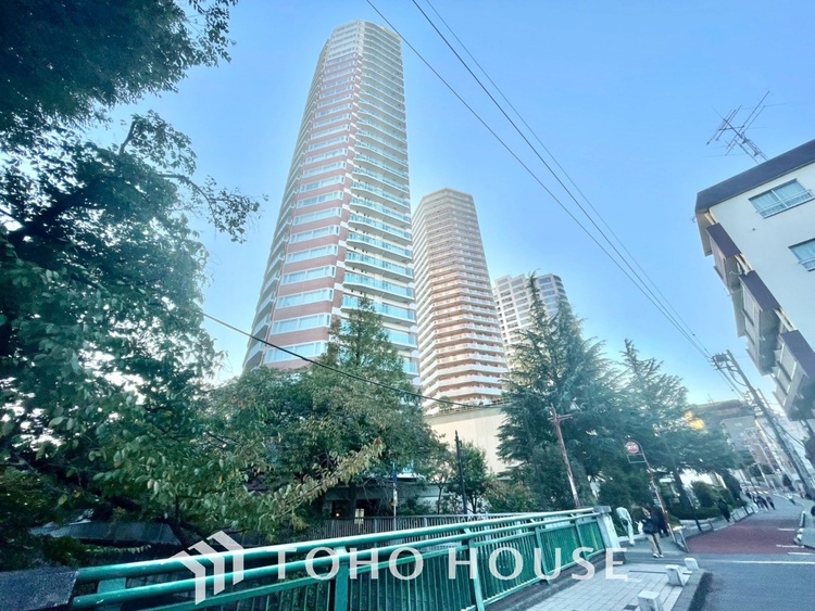 外観 【APPEARANCE】◆煌びやか◆愛おしい家族との団欒の時間をより一層幸せなものに感じさせる。輝かしい毎日が待っています。