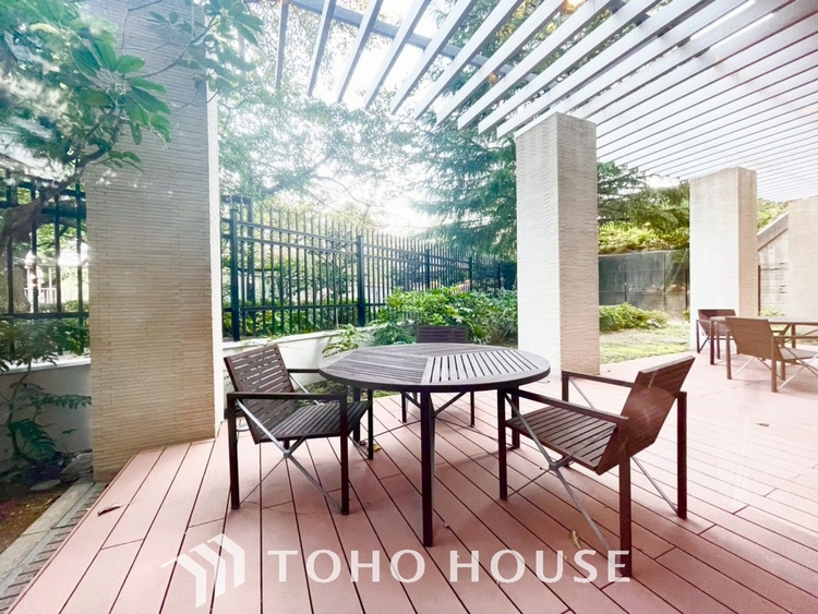 その他 【ENTRANCE】◆安心◆して歩ける。安心して家族の帰りを待てる。そんな安心を感じさせる住環境。