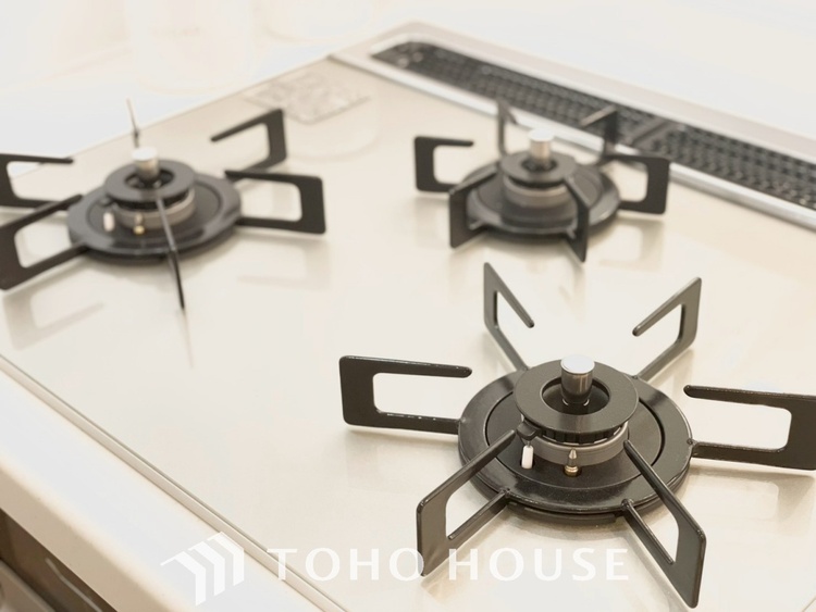 キッチン 【KITCHEN】◆家族のおはよう◆の声を笑顔で迎えてあげられるシステムキッチン。朝ごはんが楽しみでちょっと早起きしたくなるんです。