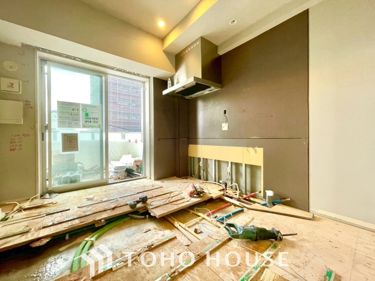 内装 現在改装中◆眩い◆光が燦々と入り、家族の笑顔を照らす。「いつまでも続いて」と願う夢のような毎日がここにある。