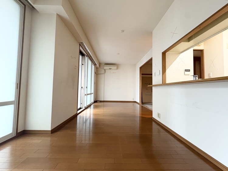 内装 現在改装中◆家族◆愛する家族を一目で見渡せる。家族が集う空間。永遠に続く幸せな毎日を、ここで。