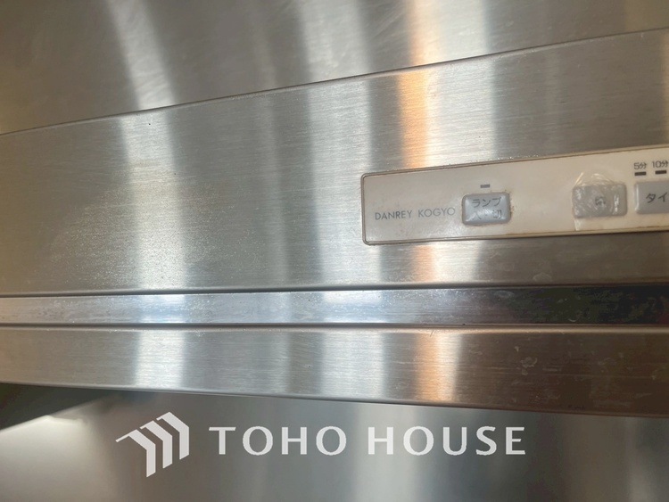 その他 【KITCHEN】◆開放的◆後片付けが楽なシステムキッチン。収納スペースの充実！