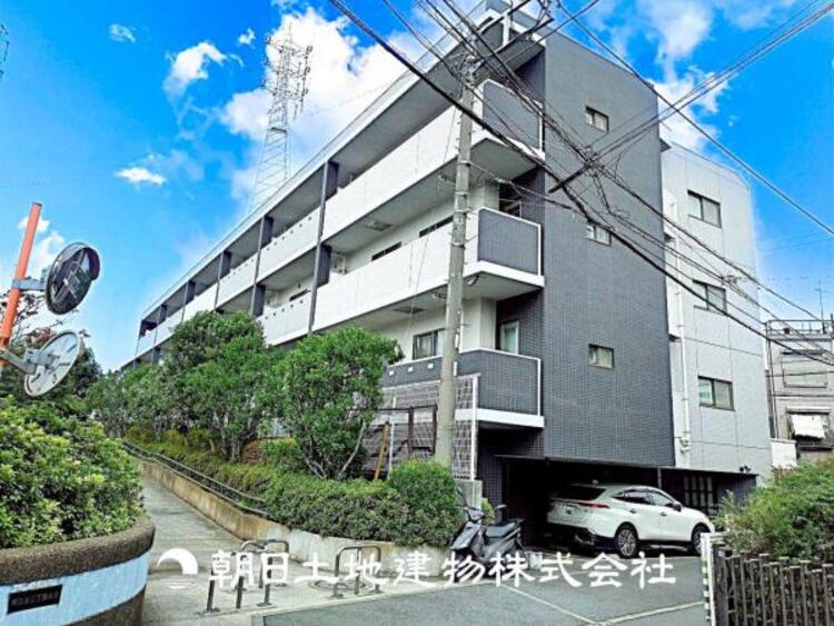 外観 【外観写真】その家から感じられる、気品・上質・重厚感・極細やかさ、そのすべては見た者に安らぎを与える特別な空間です。ここに住むからこそ意味がある。すべての（始まり）をここから迎えましょう。