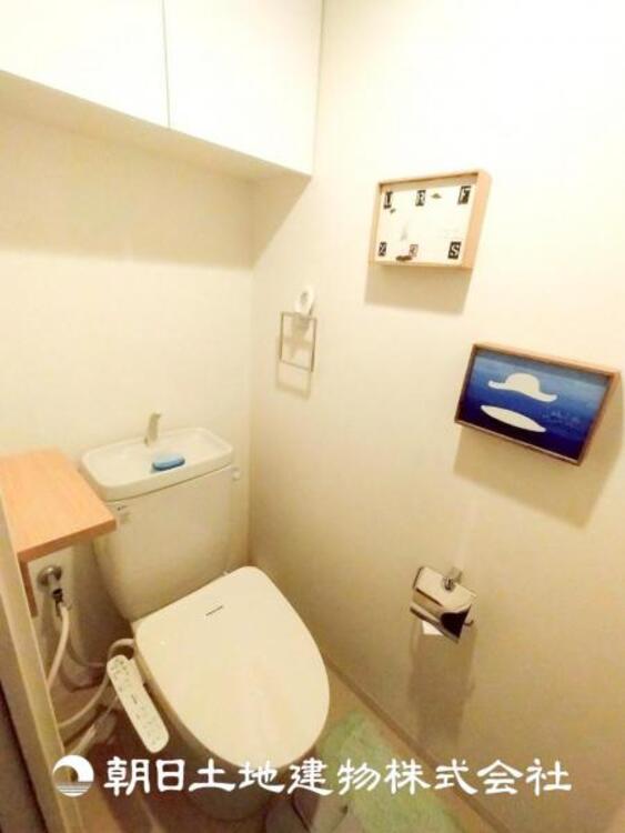 トイレ 【トイレ】大切な1人時間。寛ぎだけではない、快適な生活を送る為に必要なもの。毎日使う場所だから、より快適な空間に仕上げられています。