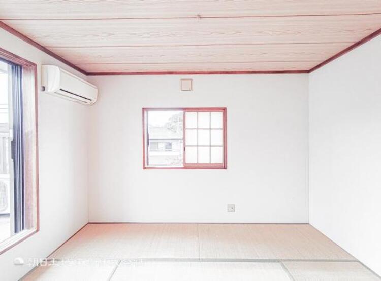 内装 自分の時間を充実させながら心豊かにできるプライベート空間！！穏やかな寛ぎを届ける仕様のゆとりある居室。個室のお部屋が欲しいという要望に応える設計で、過ごす時間が長くてもゆったり落ち着いて過ごせそう！！