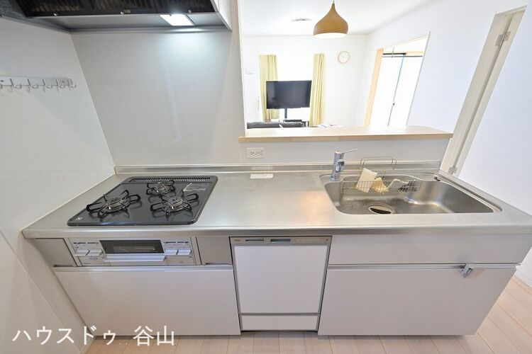 キッチン 食器洗乾燥機付