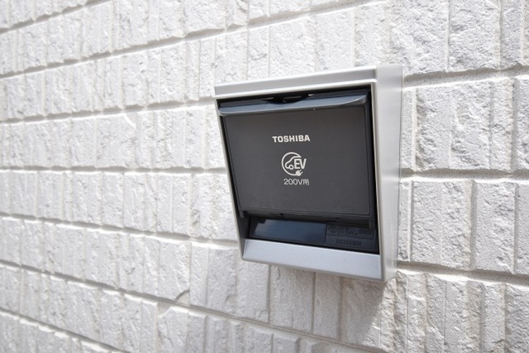 その他 200V外部電源（要接続工事）