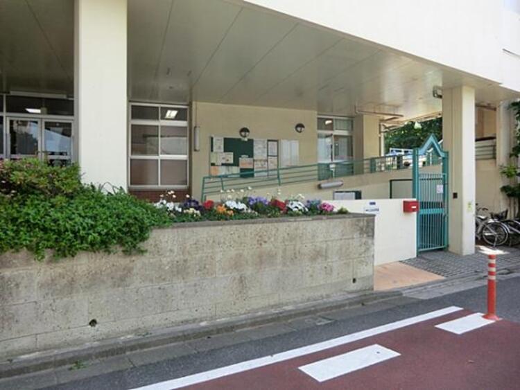 周辺 大田区立上池台保育園まで約700ｍ