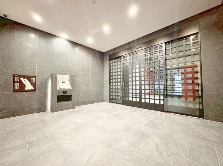 エントランス エントランスは、毎日の行き帰りで使う大事な空間です。