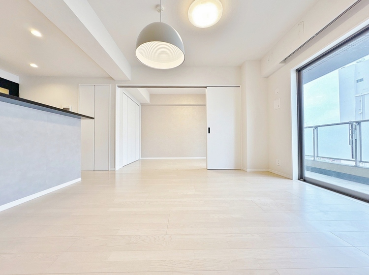 居間 豊かな居住性と、安心感を満たすクオリティが見事に調和した住空間。