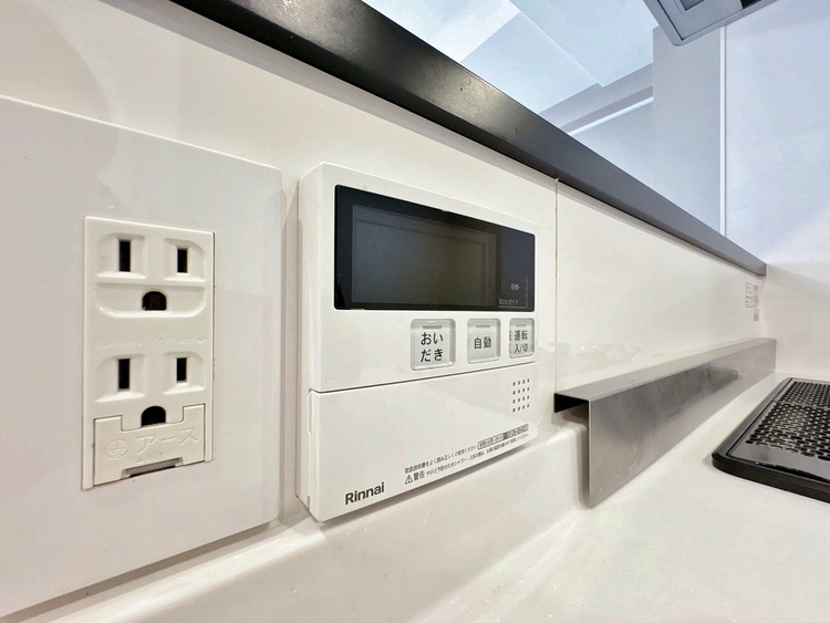 設備 見やすい画面で操作しやすい給湯パネルです。