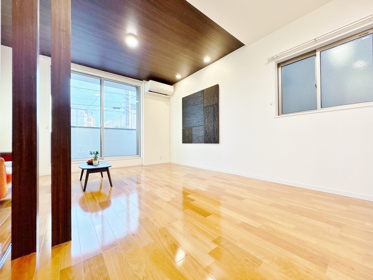 居間 「空間が織り成すひとつ先の住み心地」を演出します。