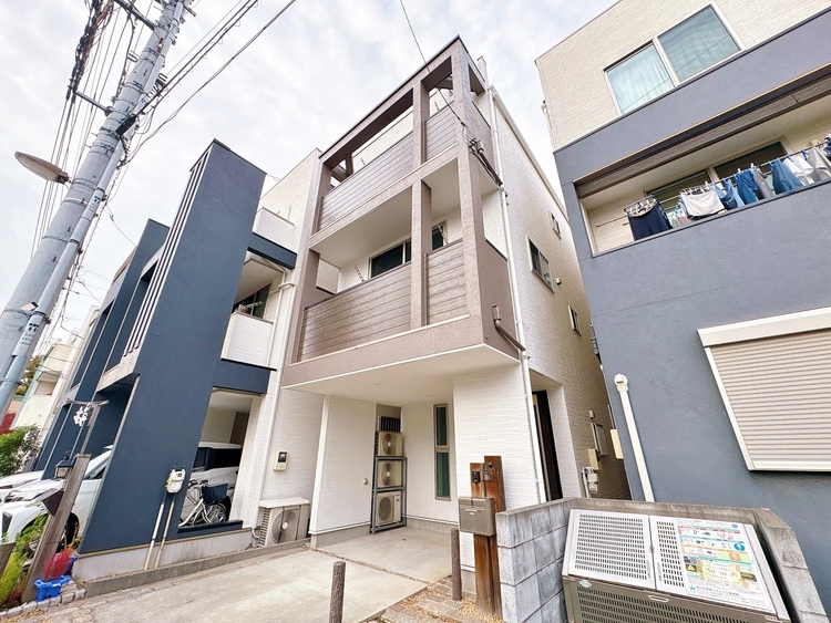 外観 資料には掲載していない情報が、現地にはたくさんあります。是非一度、現地をご確認ください。