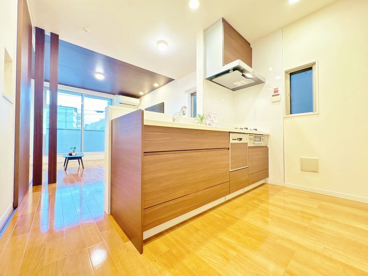 キッチン 洗練されたスタイリッシュなデザイン性と使いやすさを備えた仕様。