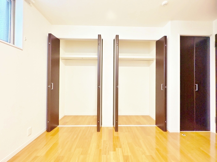 収納 居室にはクローゼットがあり、荷物もスッキリ収納して快適にお過ごしいただけます。