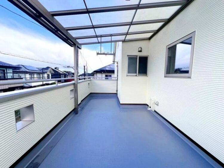 バルコニー 【2025年11月撮影】