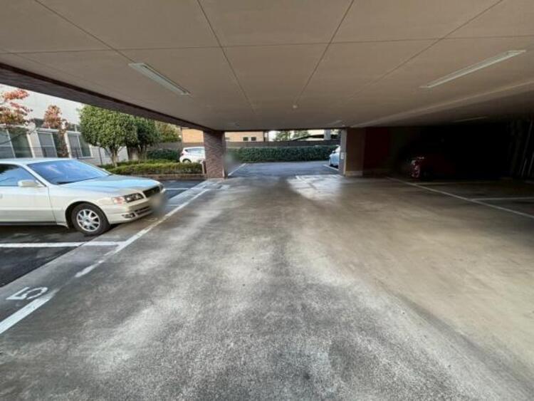 駐車場 敷地内駐車場もございます。空き情報は担当者まで！