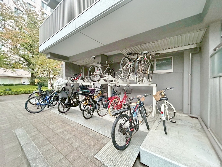 その他 駐輪場も綺麗に整頓されています。※空き状況は都度ご確認下さい。