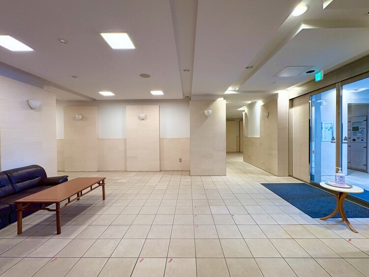 その他 館内は静寂な中が保たれており、管理が行き届いている印象を受けました。