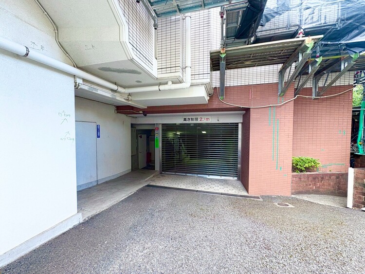 その他 駐車スペースが嬉しいですね。※空き状況は都度ご確認下さい。