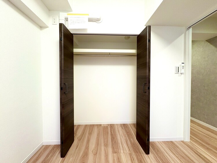 その他 収納スペースが付いていて、お部屋を広く使っていただけます。
