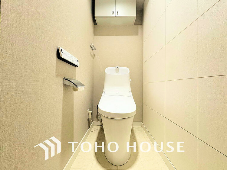 トイレ トイレには快適な温水洗浄便座付