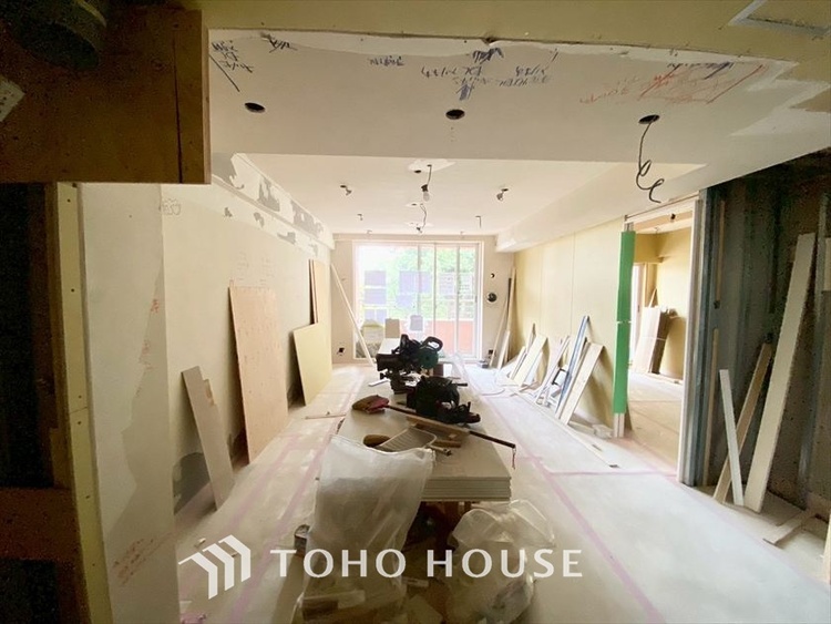 内装 現在改装中◆家族◆愛する家族を一目で見渡せる。家族が集う空間。永遠に続く幸せな毎日を、ここで。