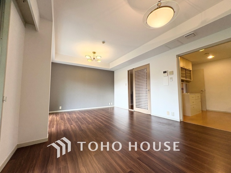 内装 【LIVING】◆simple is best◆無駄のない綺麗なつくりのリビングルームであなただけの暮らしを。