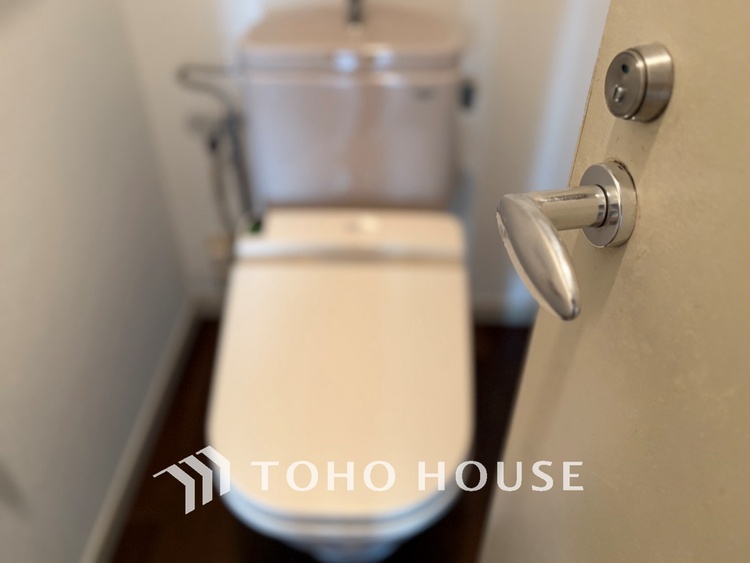トイレ 【TOILET】◆快適◆な生活に不可欠。節水型の高性能トイレを新設。
