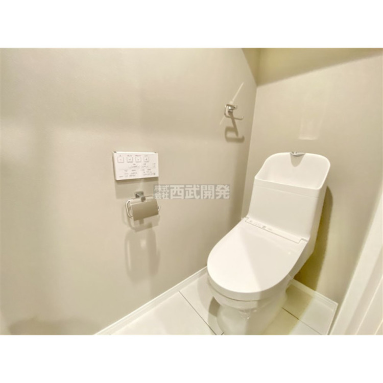 トイレ 温水洗浄便座付のトイレで毎日清潔・快適