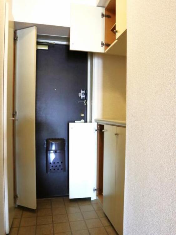 収納 玄関には収納豊富なシューズクローゼットも完備。雑多な玄関でなくスッキリ空間にできるよう設計しました。